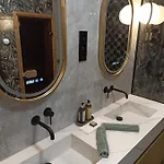 Apartament Cloud Gozsdu