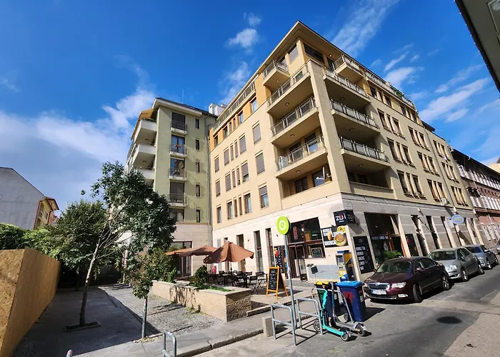 Apartament Cloud Gozsdu