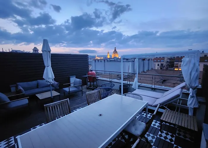 Apartament Cloud Gozsdu *