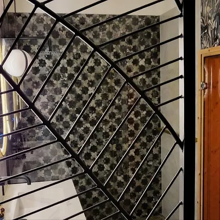 Lägenhet Cloud Gozsdu *