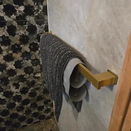 Cloud Gozsdu Appartement