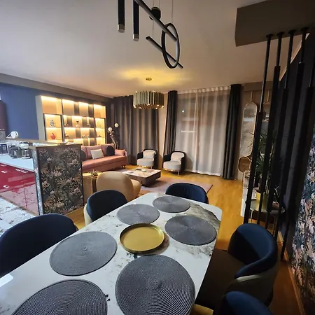 Cloud Gozsdu * Budapest