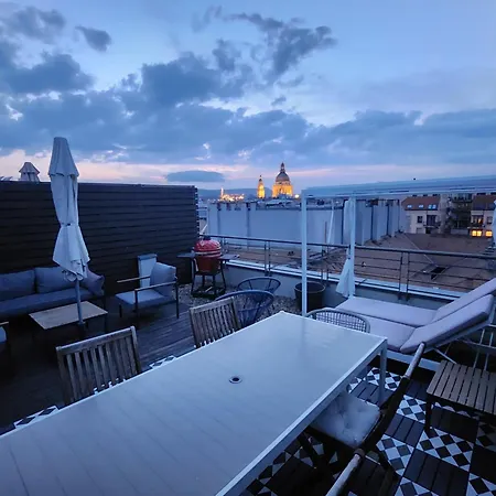 Apartament Cloud Gozsdu *