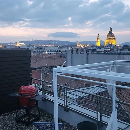 Cloud Gozsdu Budapest