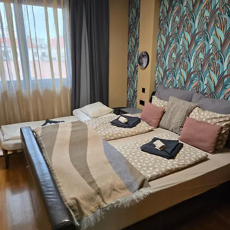 Apartment Cloud Gozsdu